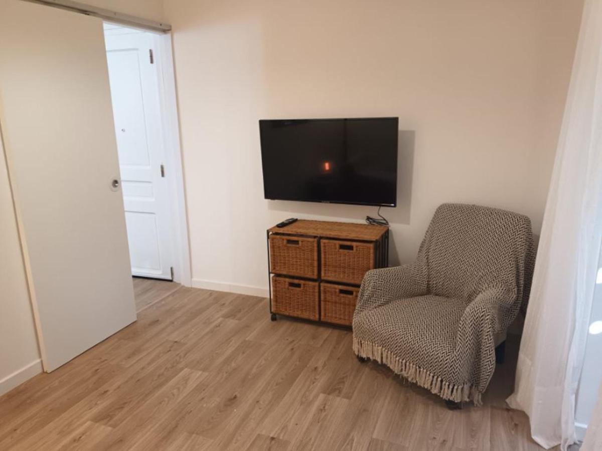 Appartement T2 Renove, Centre-Ville Hendaye, Proche Baie, Sans Ascenseur, Balcon, Calme, Wifi Non Inclus - Fr-1-239-850 Екстериор снимка